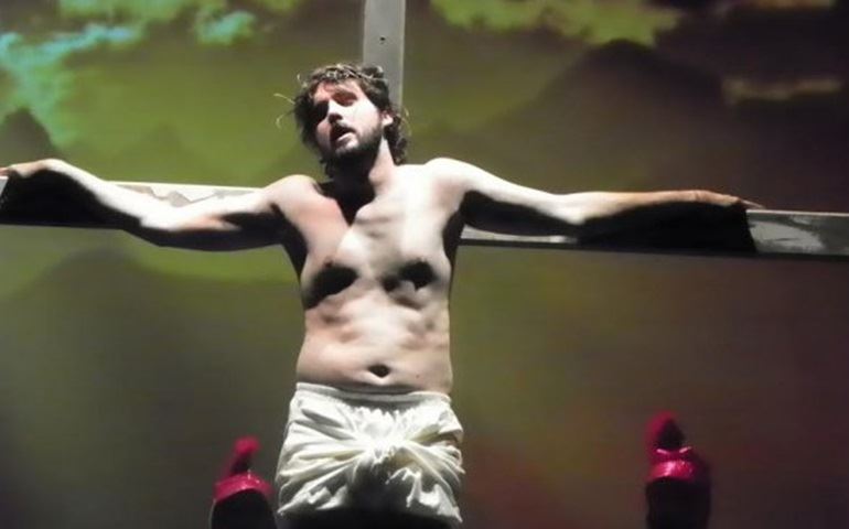 Encenação da Paixão de Cristo acontece nesta sexta no Campo Municipal 