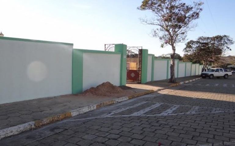 Obras e serviços são executados diariamente por toda a cidade