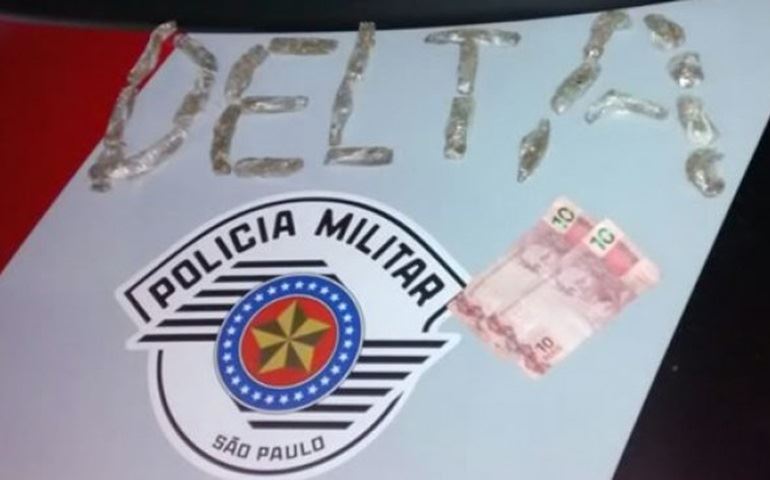 PM realiza flagrante de tráfico de drogas na Cohab IV em Botucatu