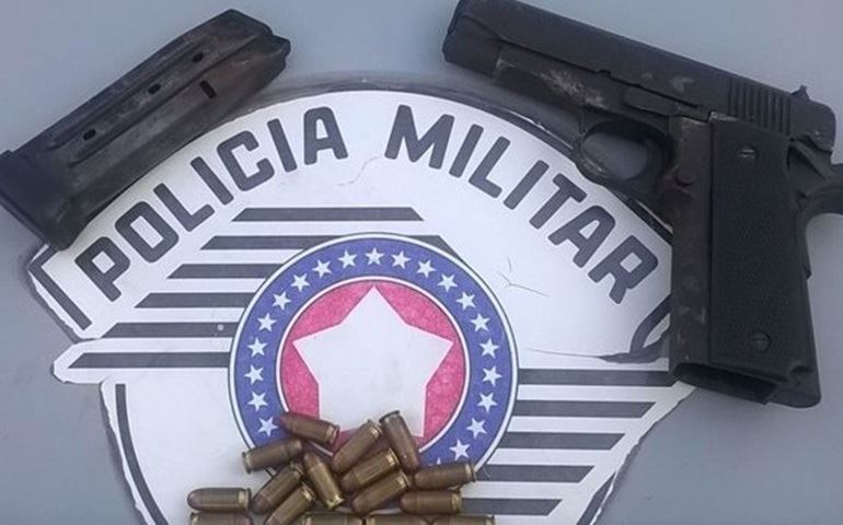 Adolescente é apreendido com revólver e munições em Avaré