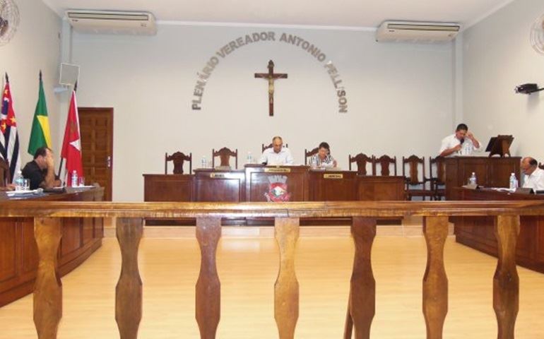 Projeto do Prefeito de Itatinga foi retirado da sessão de ontem.