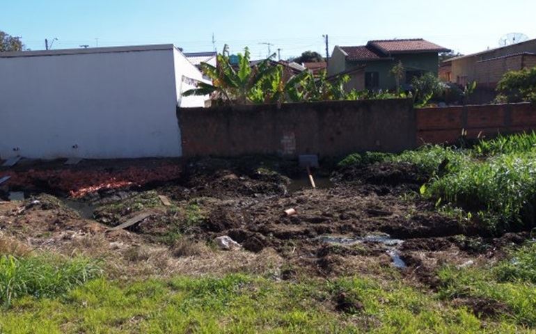 Mais um crime ambiental que a Sabesp vem cometendo em Avaré.