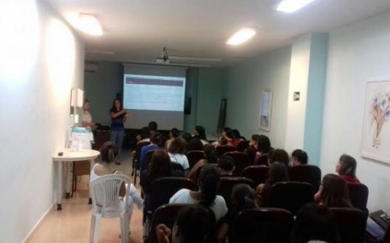 Unimed Avaré promove palestras para orientar atletas do projeto CTU