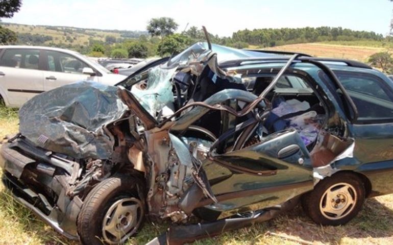 Acidente fatal na SP 255