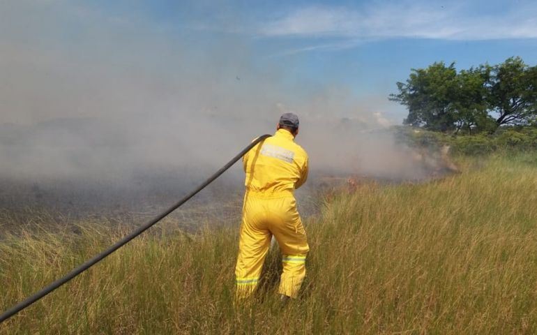 Incêndio em área de pastagem mobiliza Corpo de Bombeiros em Avaré