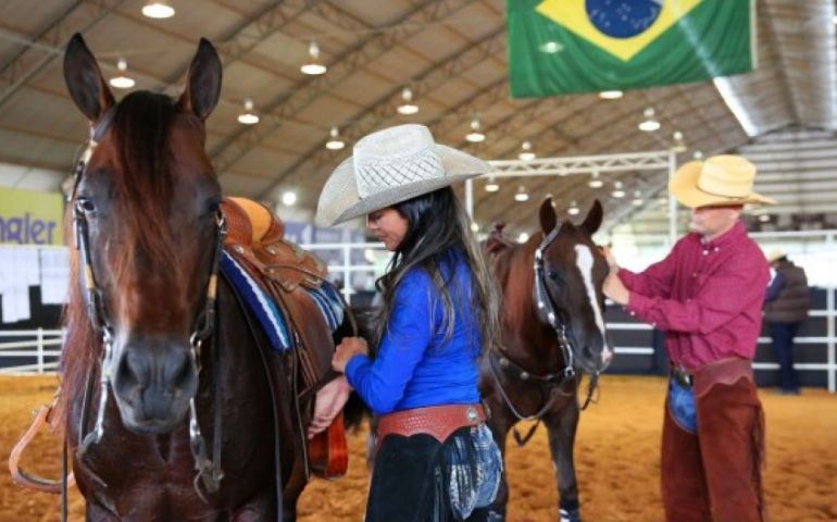 Esportes equestres promovem a igualdade de gênero entre atletas
