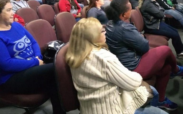 Polícia Militar ministra palestra sobre segurança no transporte escolar