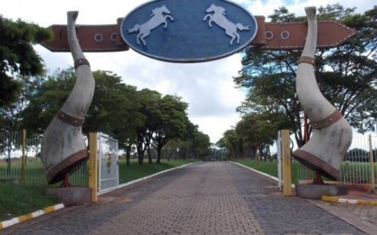 PREFEITURA SE MANIFESTA SOBRE DENÚNCIA DE MAUS-TRATOS NA EMAPA