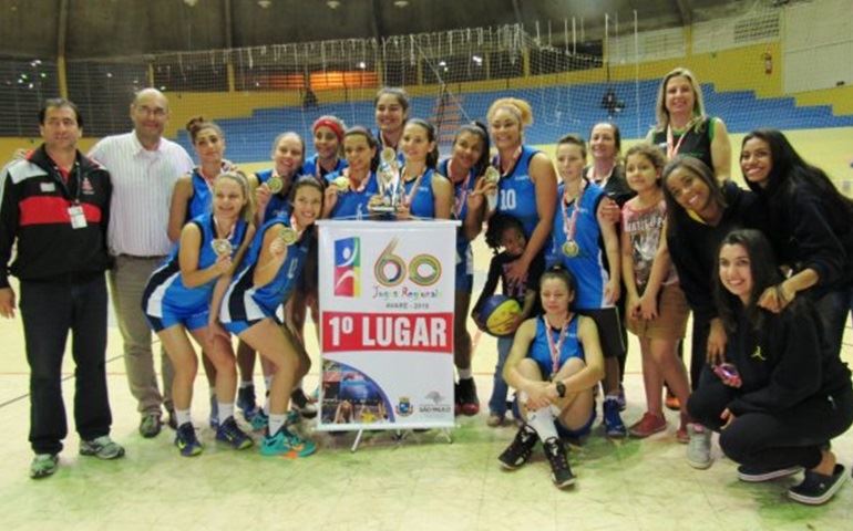 Basquete Feminino é campeão da 2ª Divisão