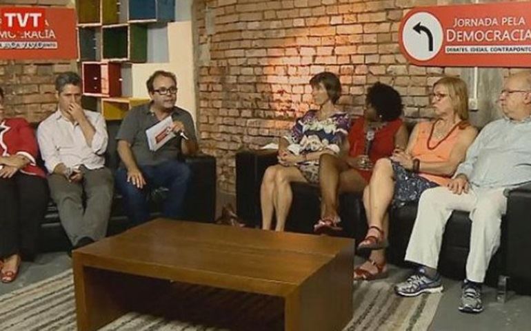 Debate avalia atuação do governo na redemocratização da comunicação