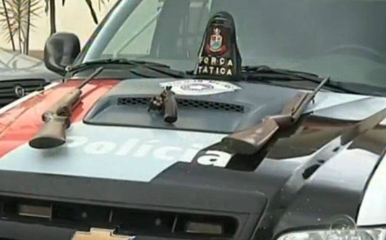 O porquê dos moradores do Costa Azul inssistir em um policamento constante.