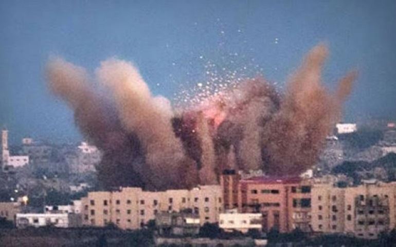 Israel aceita cessar-fogo, mas militantes palestinos mantêm disparos