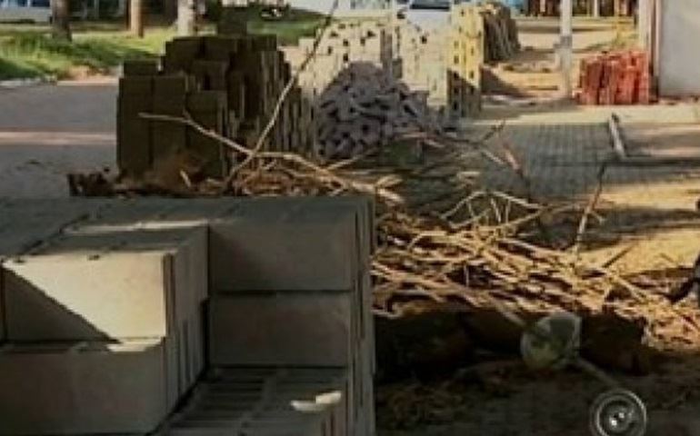 Moradores cobram melhorias no balneário Costa Azul em Avaré