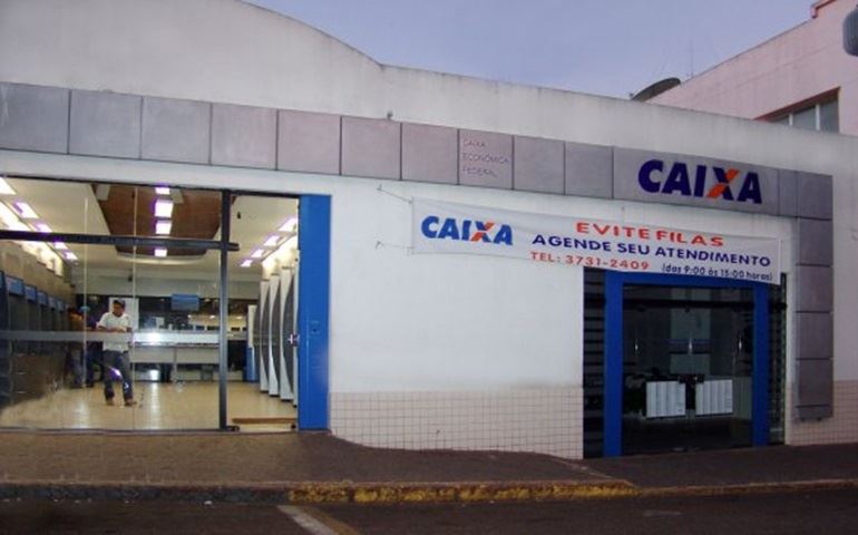MAIS UM CIDADÃO INSATISFEITO COM A CAIXA EC. FEDERAL DE AVARÉ.