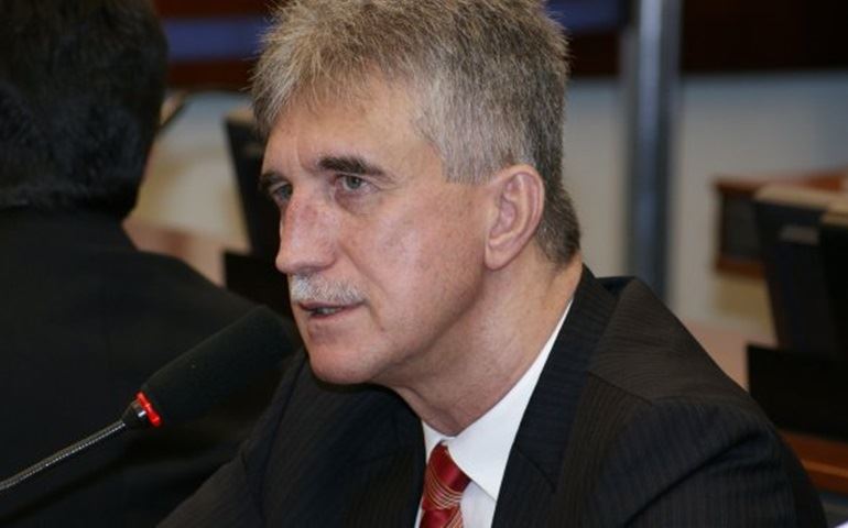 Milton Monti é eleito o 3º melhor deputado federal de São Paulo e 13º melhor do Brasil em 2013