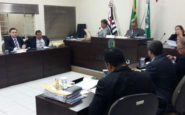 Vereador pede redução de salário de políticos em Águas de Santa Bárbara