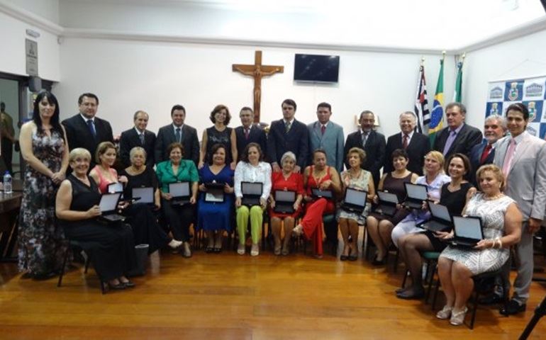 Emoção marca evento ?Mulher Benemérita na Câmara