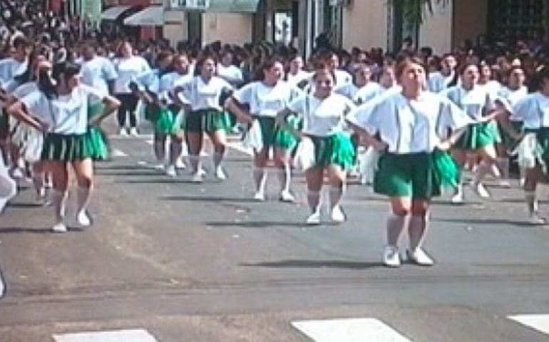 AVARÉ COMEMOROU SEUS 152 ANOS COM DESFILE CÍVICO