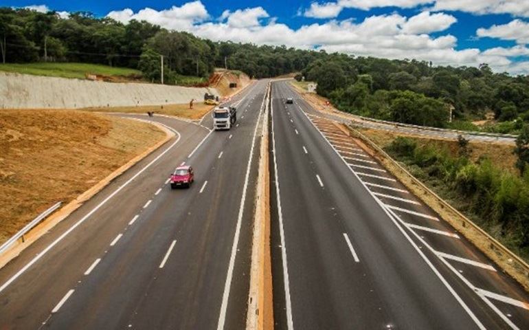 Folga de carnaval tem tráfego parcial de 481 mil veículos na região