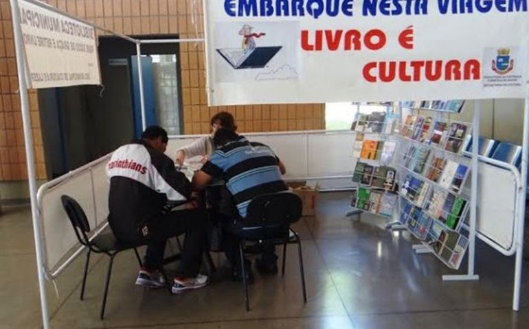 Rodoviária recebe o projeto ?Embarque nessa Viagem?