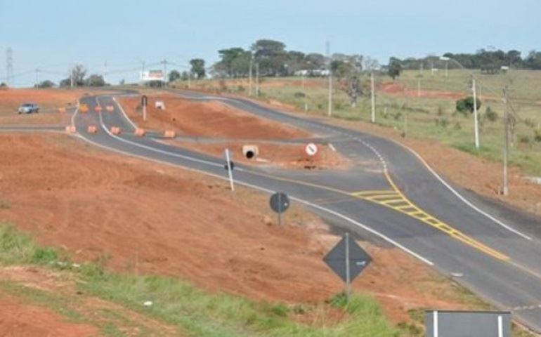 Rodovia Gastão Dal Farra de Botucatu será duplicada