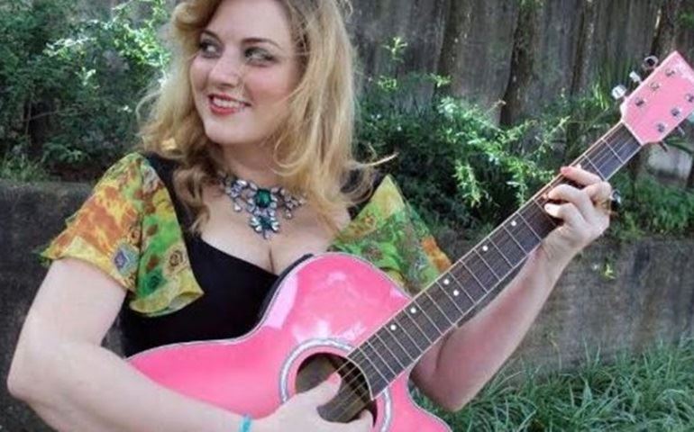 Mariangela Zan se apresenta em Avaré no dia 25