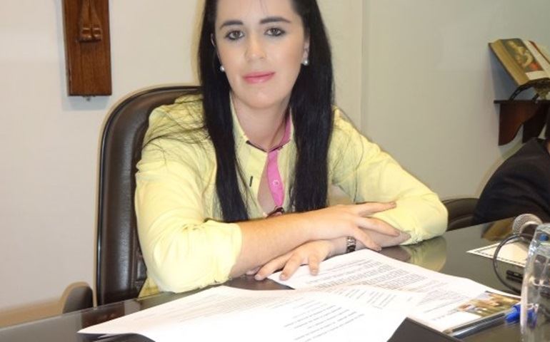Câmara vota sete projetos hoje segunda-feira