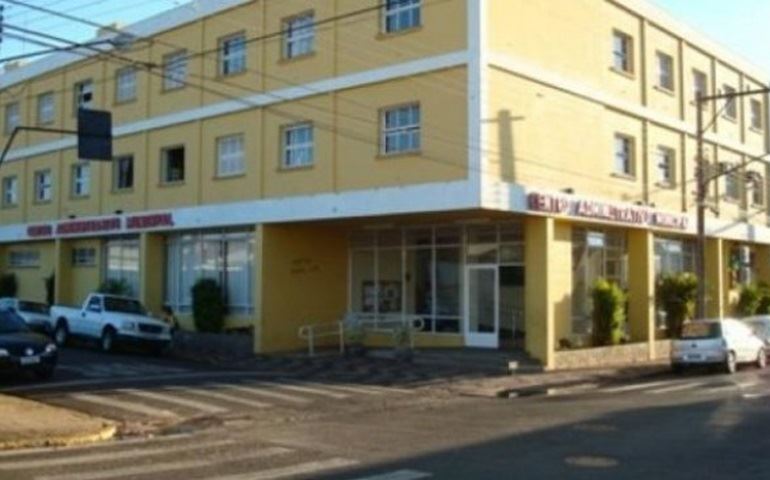 PREFEITURA DECRETA MEDIDAS DE CONTENÇÃO DE DESPESAS