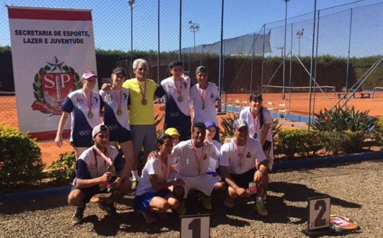 Avaré é medalha de ouro no Tênis Feminino