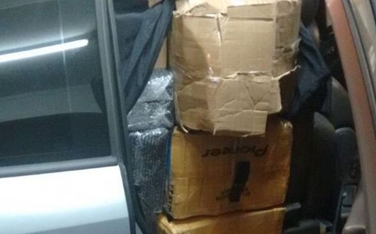 Polícia apreende R$ 50 mil em produtos sem nota
