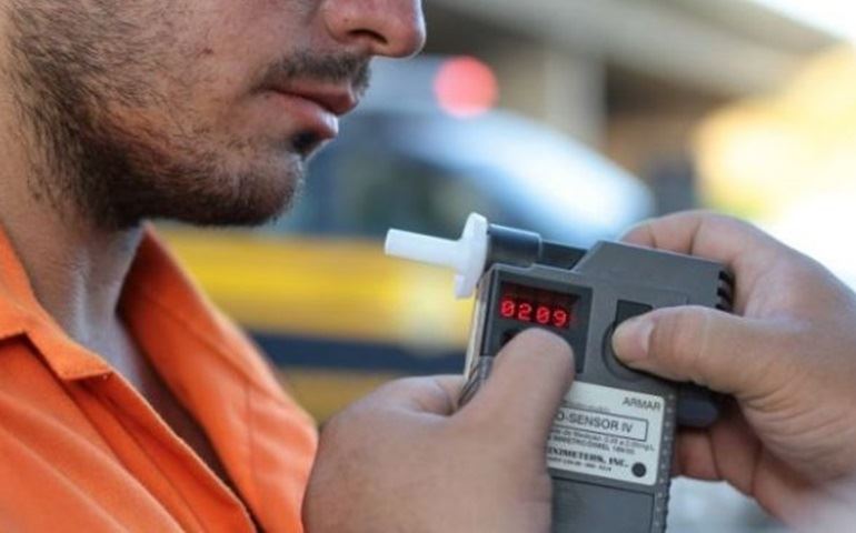 MULTA MAIS PESADA PARA QUEM FOR PEGO ALCOOLIZADO