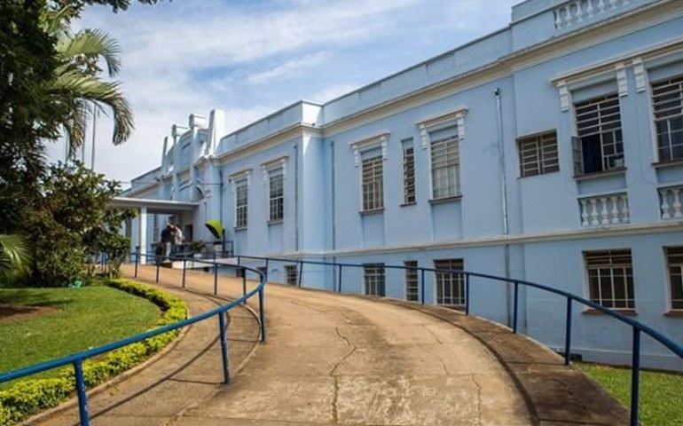 Caso se repete: médicos prometem greve