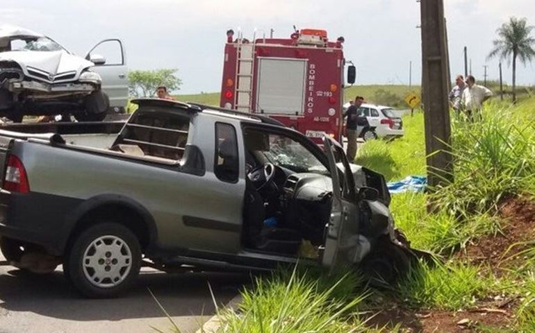 Mulher morre e quatro ficam feridas após acidente em vicinal de Boituva