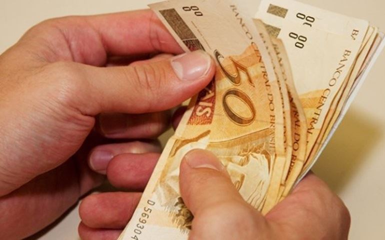 Prefeitura paga hoje abono de Natal e vale-alimentação