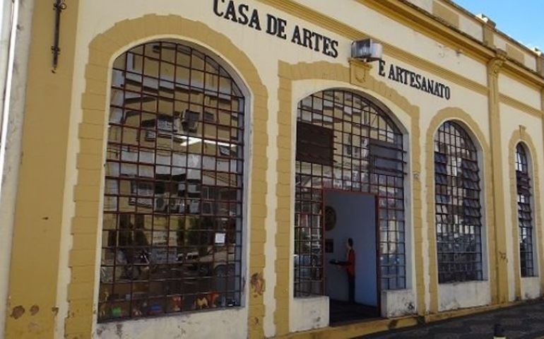 Vânia Lewin é a atração do 20° Chá dos Artistas
