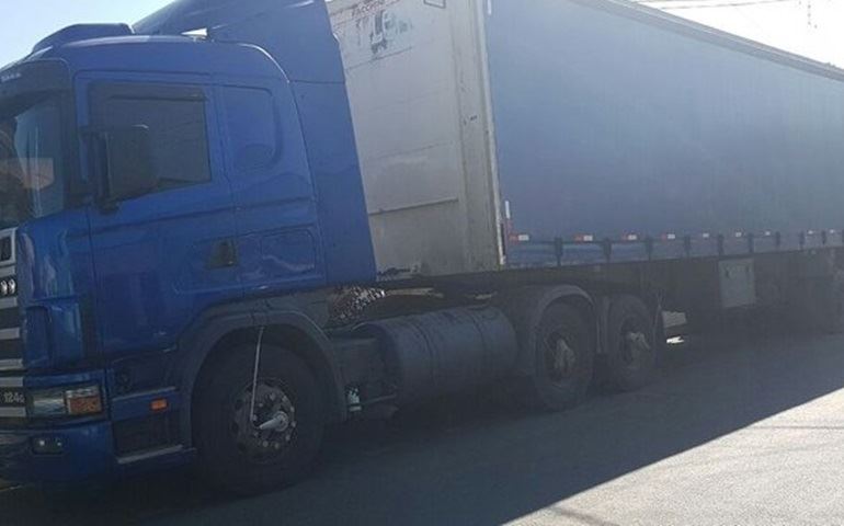 Com R$ 10 mil em multas, motorista é parado após furar pedágio 178 vezes
