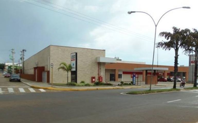 Dívida da Prefeitura de R$ 73 mil pode gerar despejo do Poupatempo