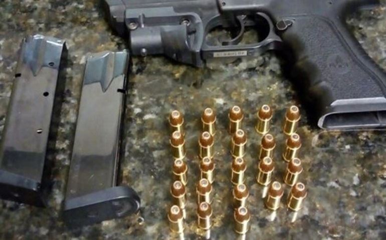 Paraguaios são presos por porte ilegal de armas em rodovia de Avaré