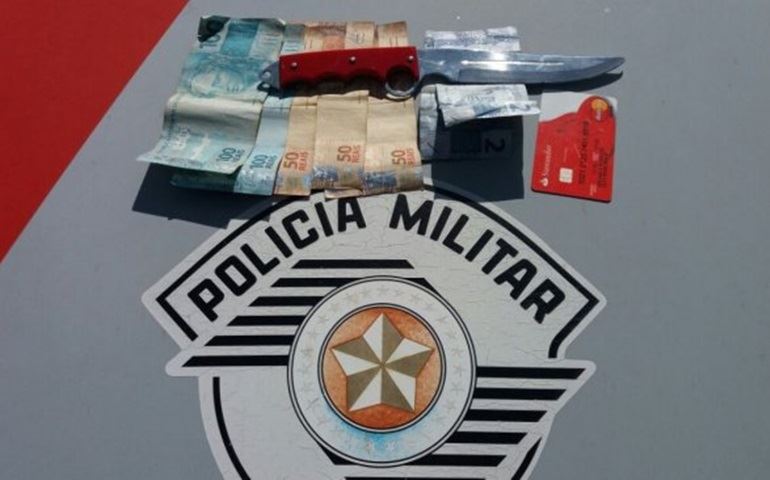 Rapaz sequestra ex-namorada para matá-la, mas polícia não deixa
