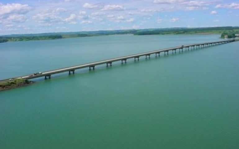 Feriado - Expectativa de 39 mil veículos na Rodovia João Mellão (SP-255)