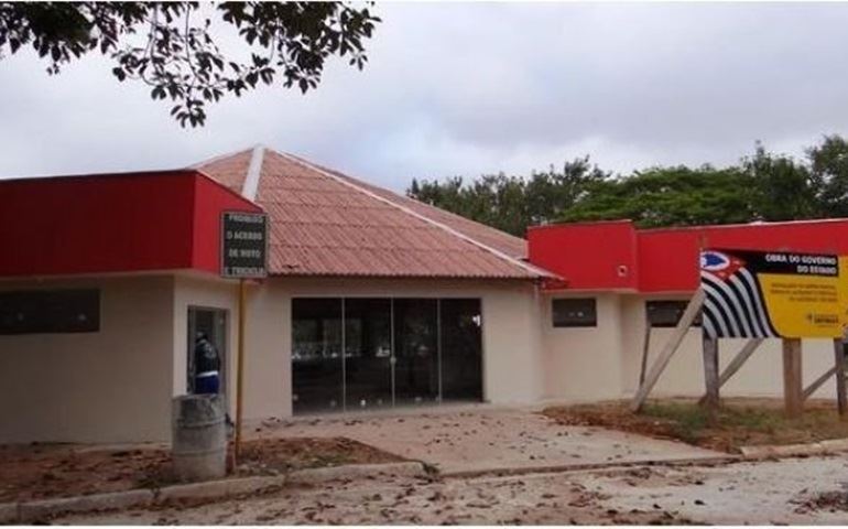 Restaurante do Camping abandonado, mas Arenão vem