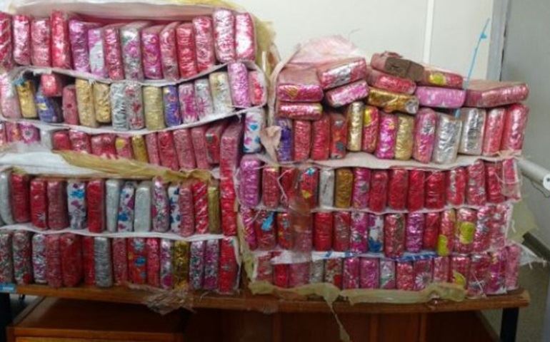 PM DE AVARÉ E PARANAPANEMA PRENDE TRAFICANTE COM 146 TABLETES DE MACONHA