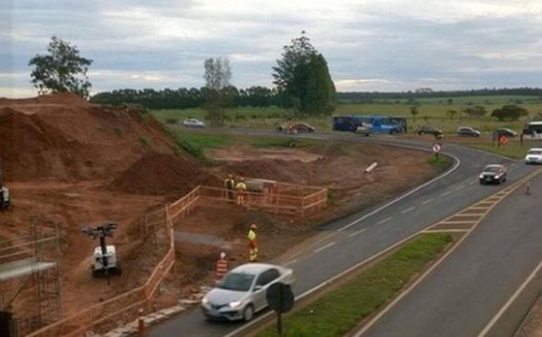 Duplicação SP 255 ? Desvio no km 259 da Rodovia João Mellão | Novo viaduto