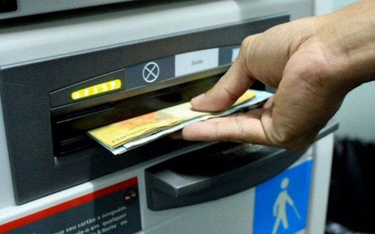 Prefeitura avisa que primeira parcela do 13º Salário do Servidor Municipal será paga dia 18