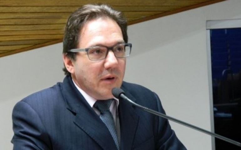 Toninho da Lorsa pede informações sobre posto do Sebrae para Avaré