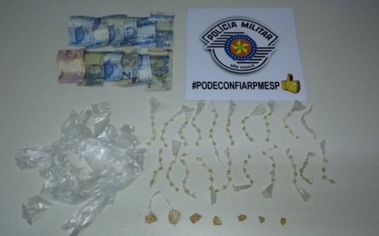 Polícia Militar prende procurado pela Justiça e estoura mais uma 'biqueira' no Plimec