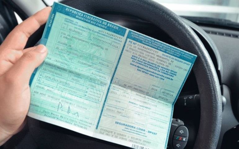 Setembro é mês licenciamento de veículos com placa 7