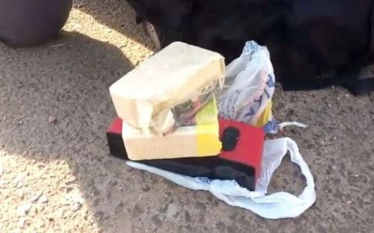 TOR PRENDE HOMEM COM DROGAS QUE TENTOU ENGANAR POLICIAIS DIZENDO QUE ERA ?RAPADURA?