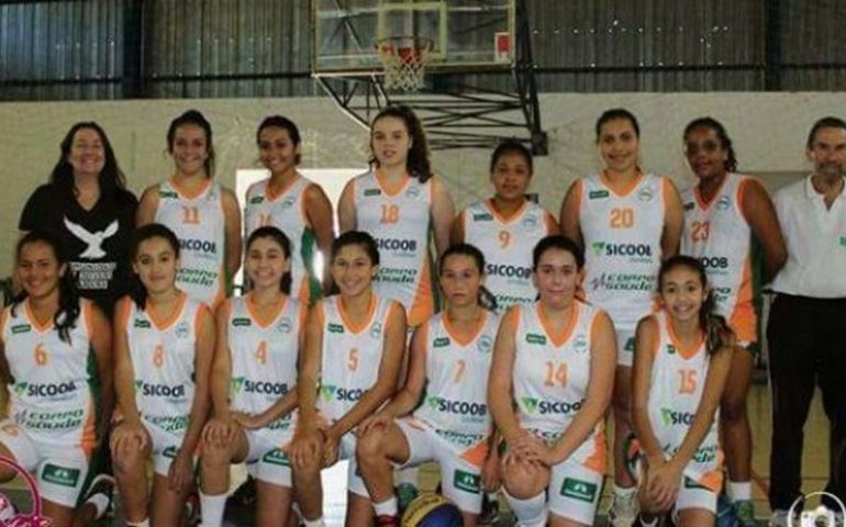 AVARÉ: TIME DE BASQUETE DA UNIMED É VICE-CAMPEÃ DOS JOGOS ESCOLARES DO ESTADO