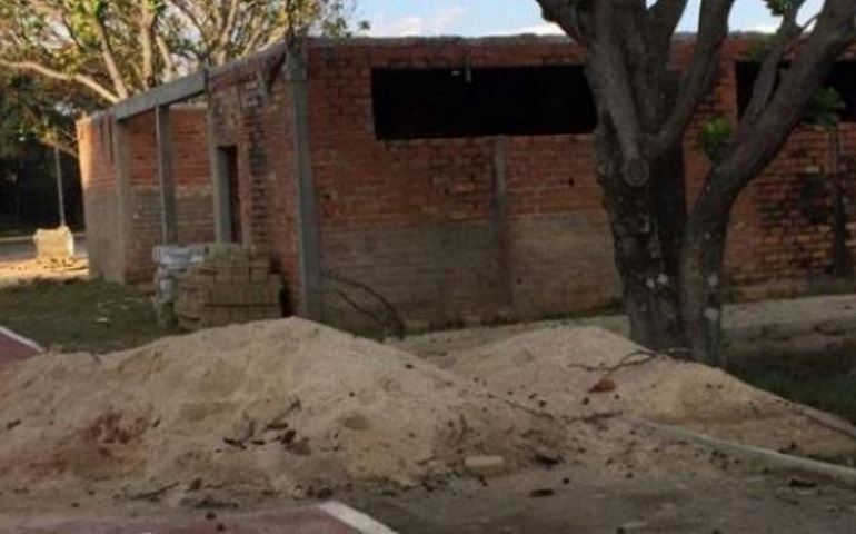 Vereador pede informações sobre andamento de obras do Turismo